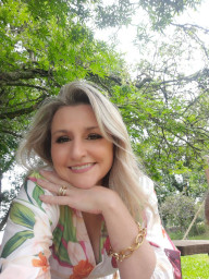 Foto de Loyze Todeschi