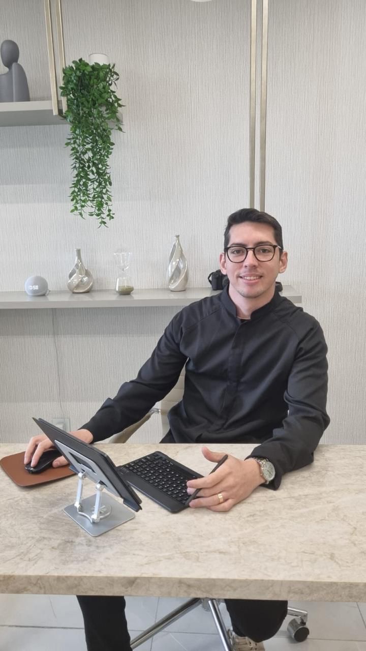Foto de Dr. Wellyson Martins - Odontologia Especializada