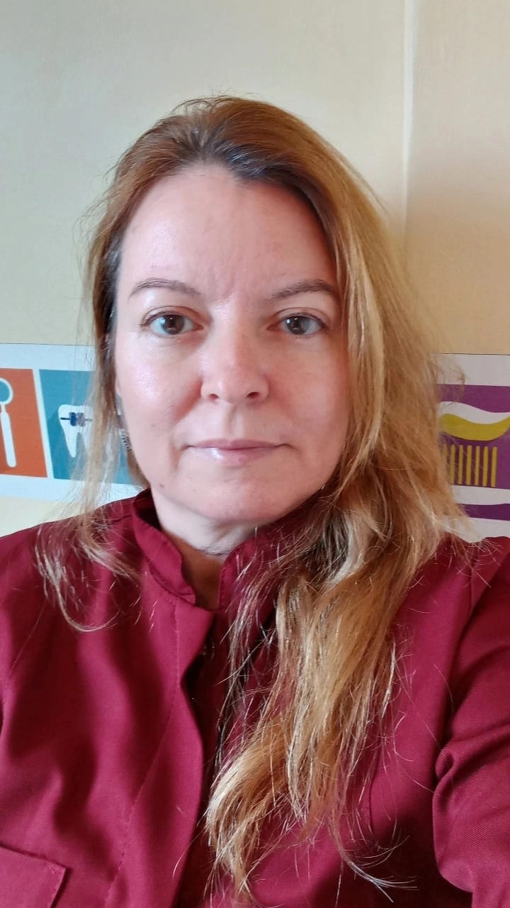 Foto de dra. Fabíola Aleixo Stelzer