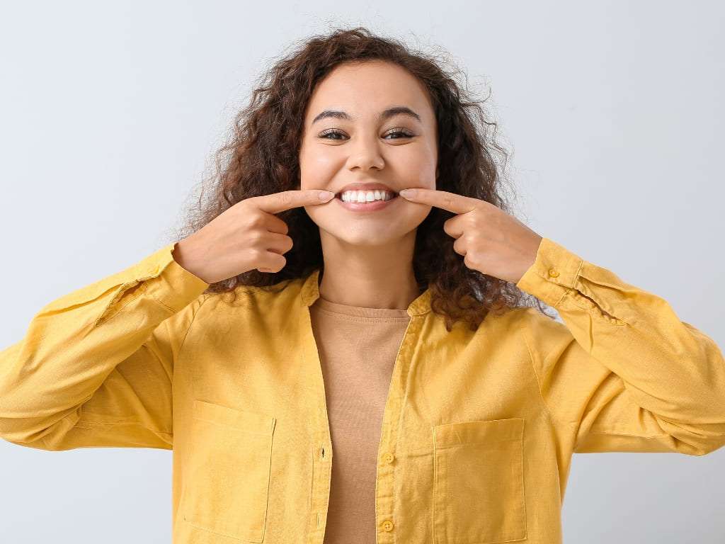 lentes nos dentes encontre dentista